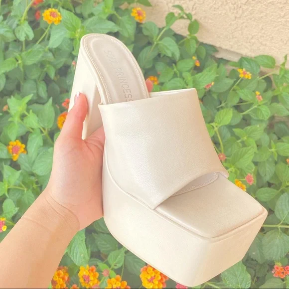 Chunky High Heel Sandal - Picture 2 of 3